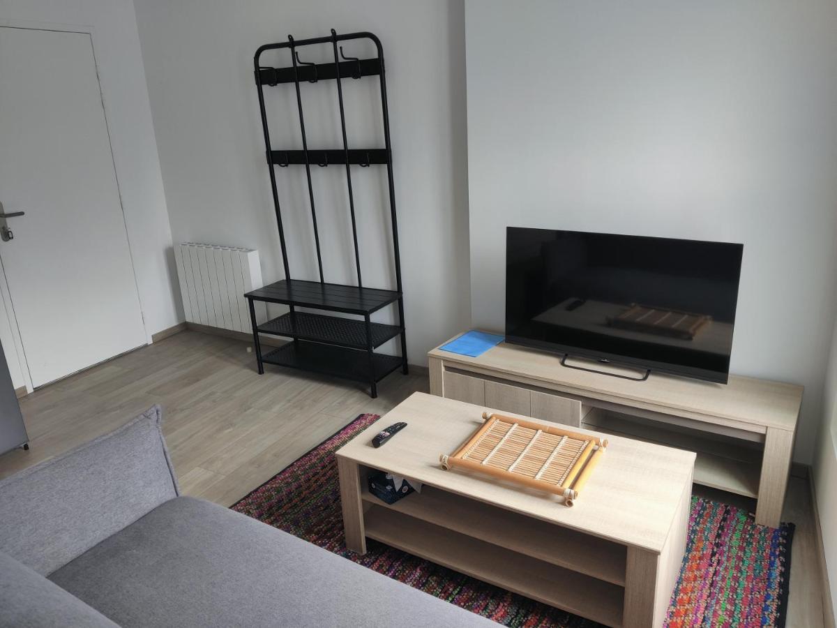 Appartement T3 Plume Hyper Centre D'Ernée المظهر الخارجي الصورة